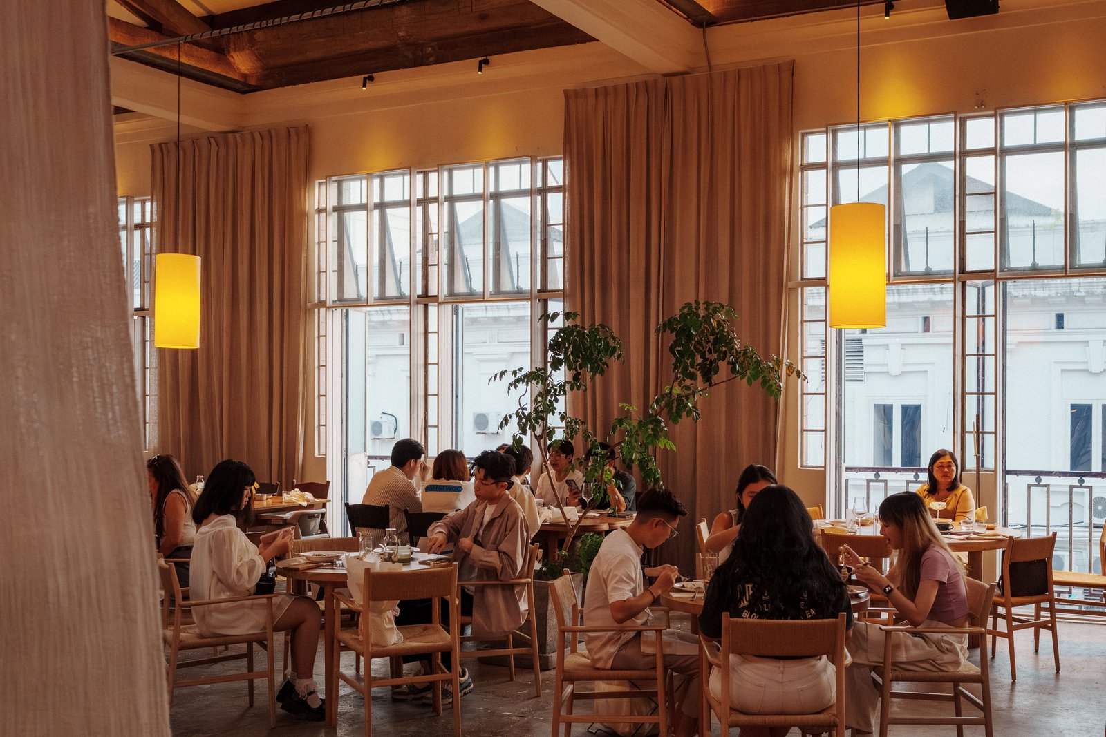 Restaurant dining room